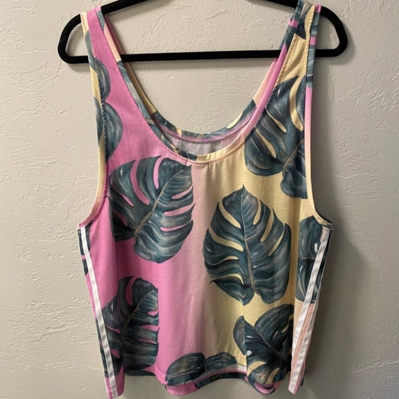 Adidas x FARM RIO tank size L - Picture 3 of 4